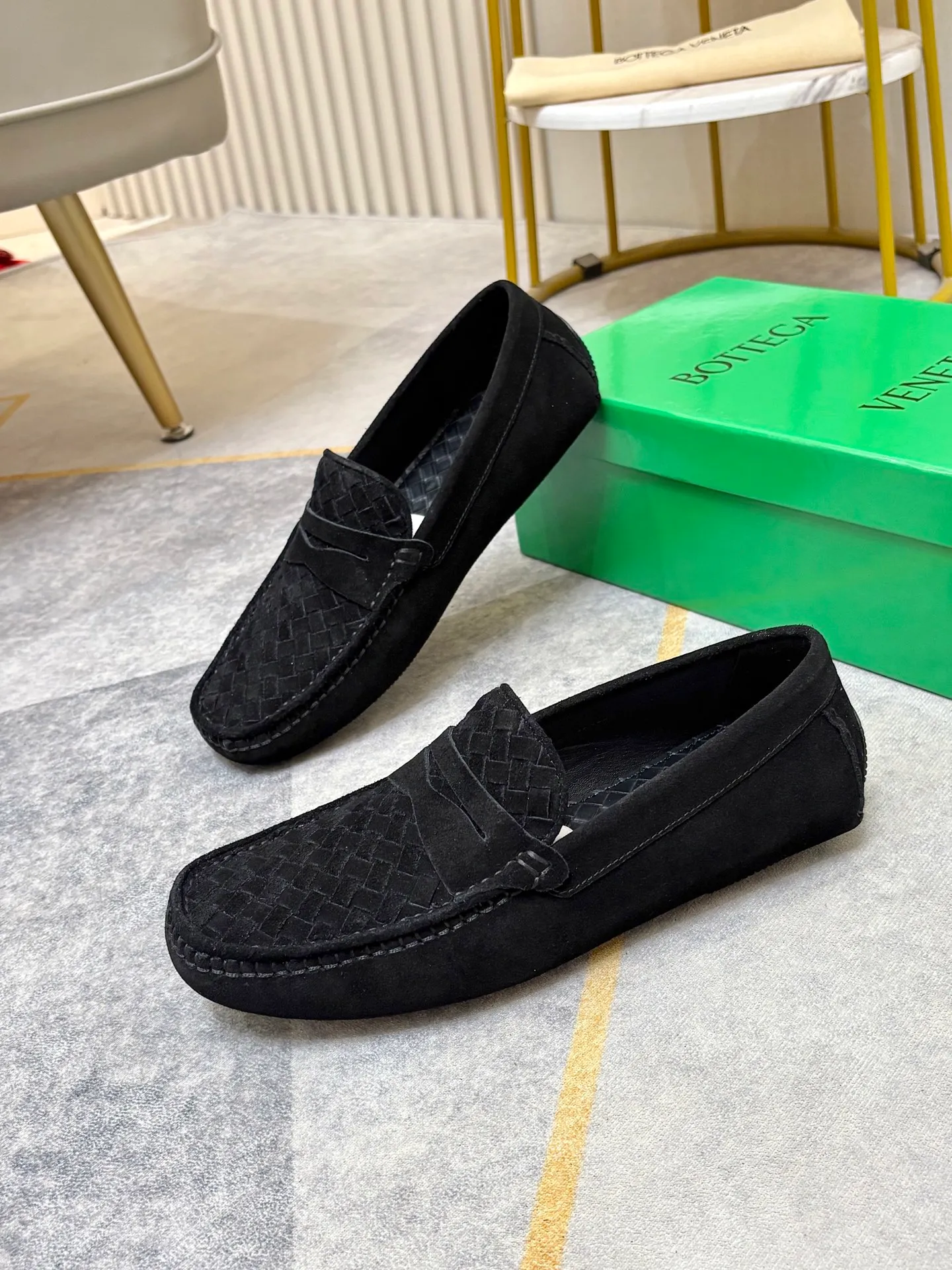 P420💰 (Niu Li + Niu Pad) [BV] The latest hot style‼ ️Casual men's shoes, uppers imported first-layer cowhide ➕Full imported cowhide lining✔️Exquisite workmanship, excellent foot feel, special rubber soles✔️, cool and fashionable, the latest fashion, fashionable outsole, hurry up.  Code number: 38-44 (can be customized to 37.45, non-refundable)